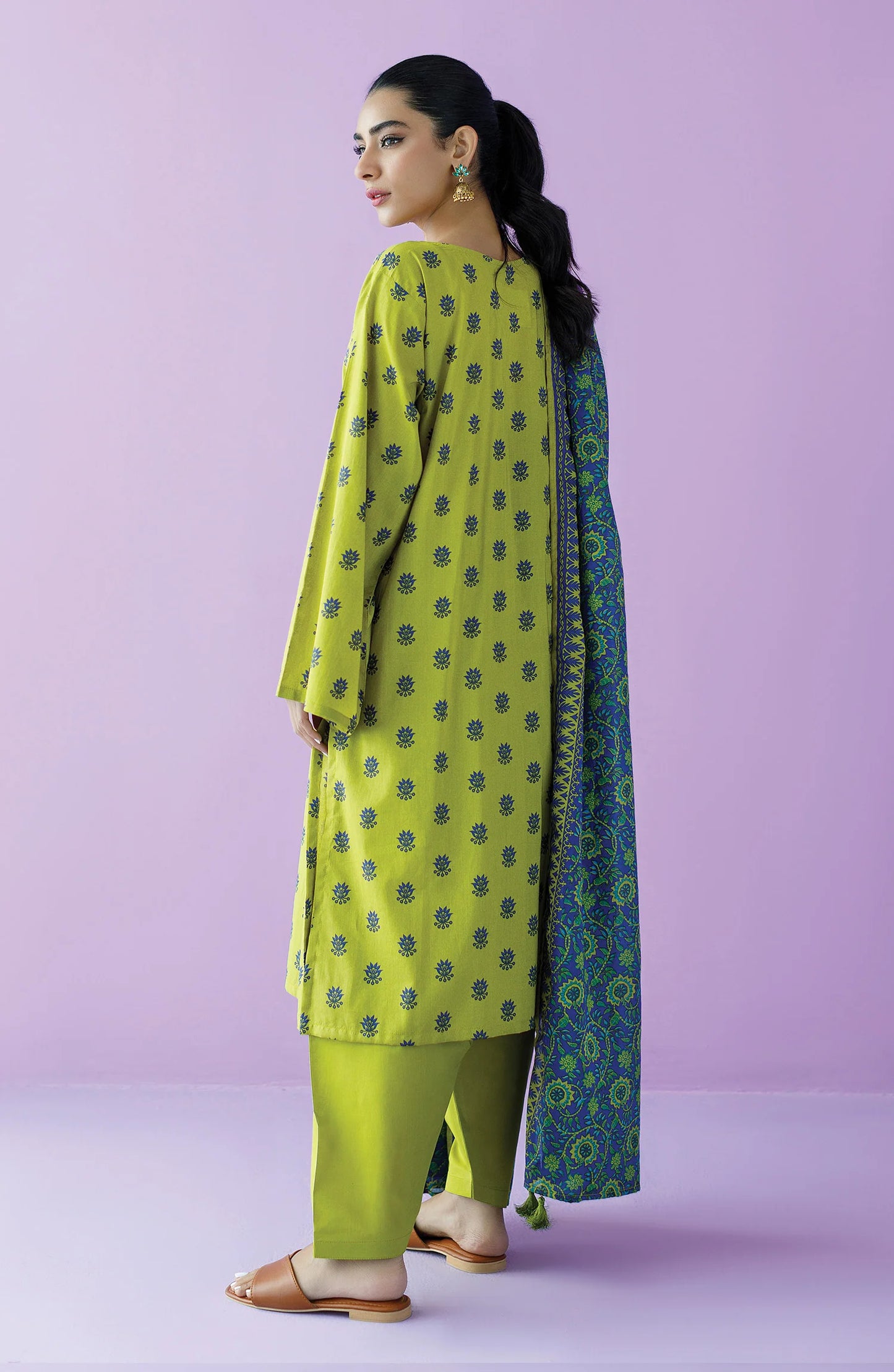 Unstitched | 3 Piece | Printed Lawn