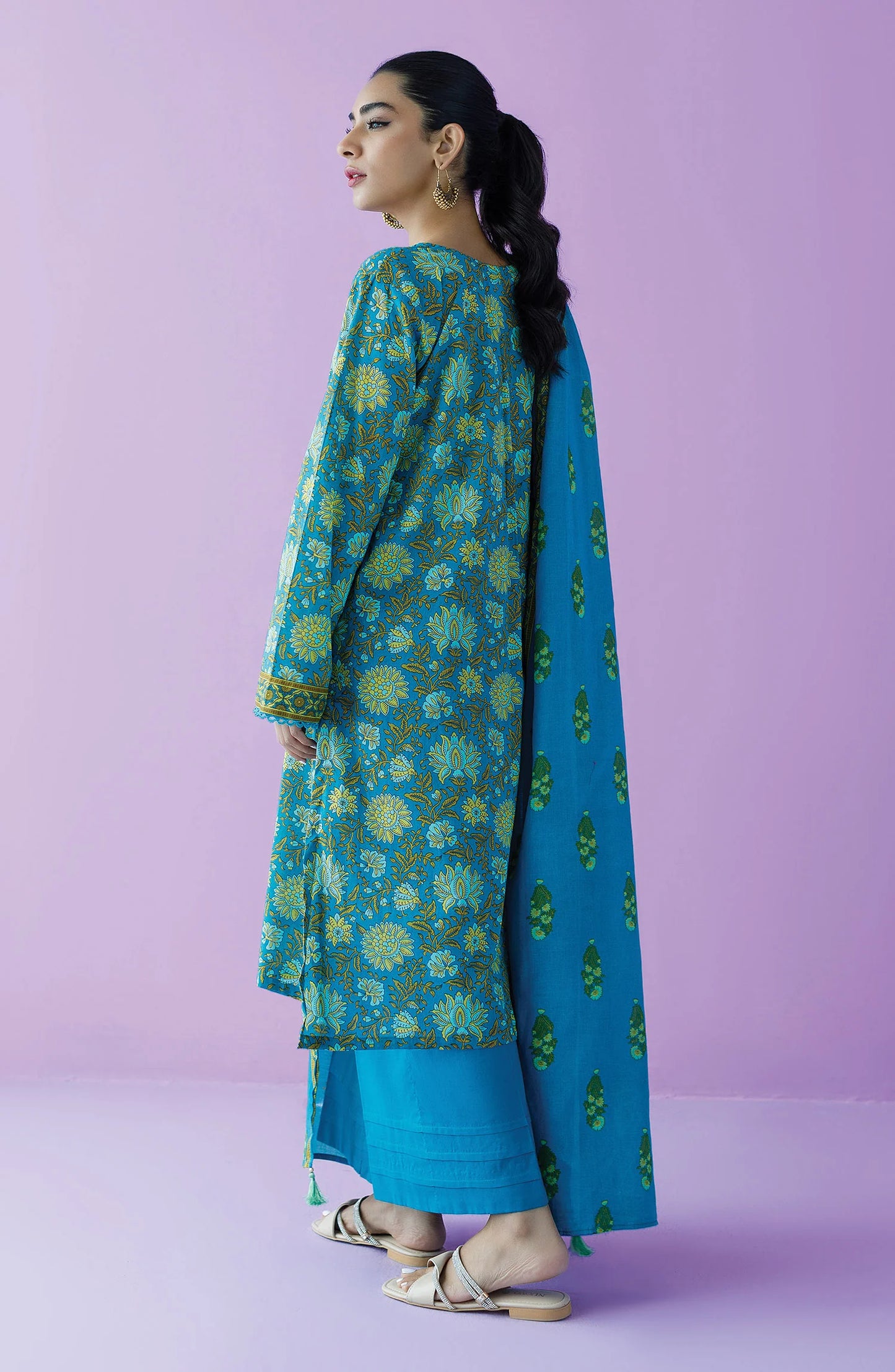 Unstitched | 3 Piece | Printed Lawn