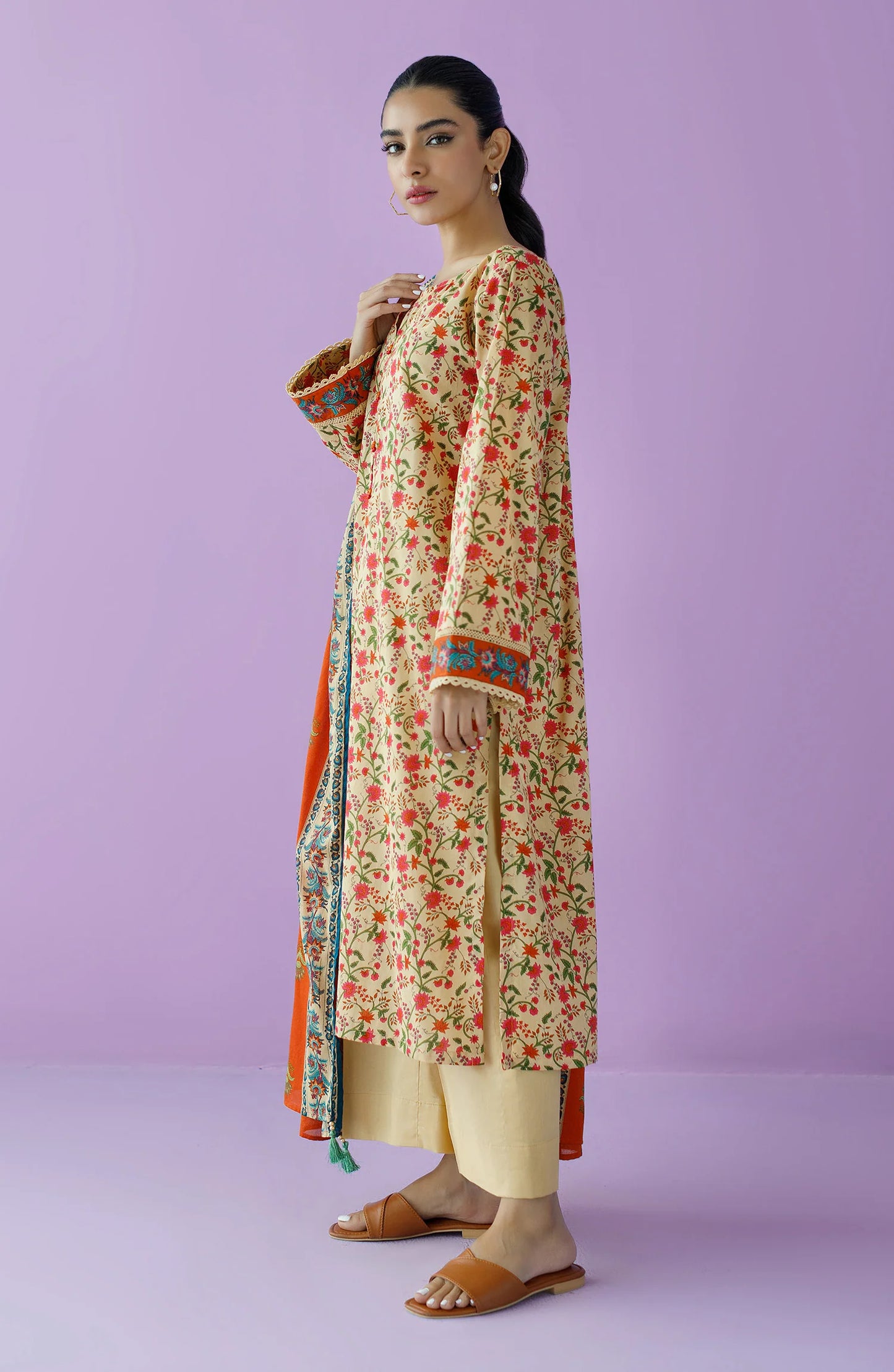 Unstitched | 3 Piece | Printed Lawn