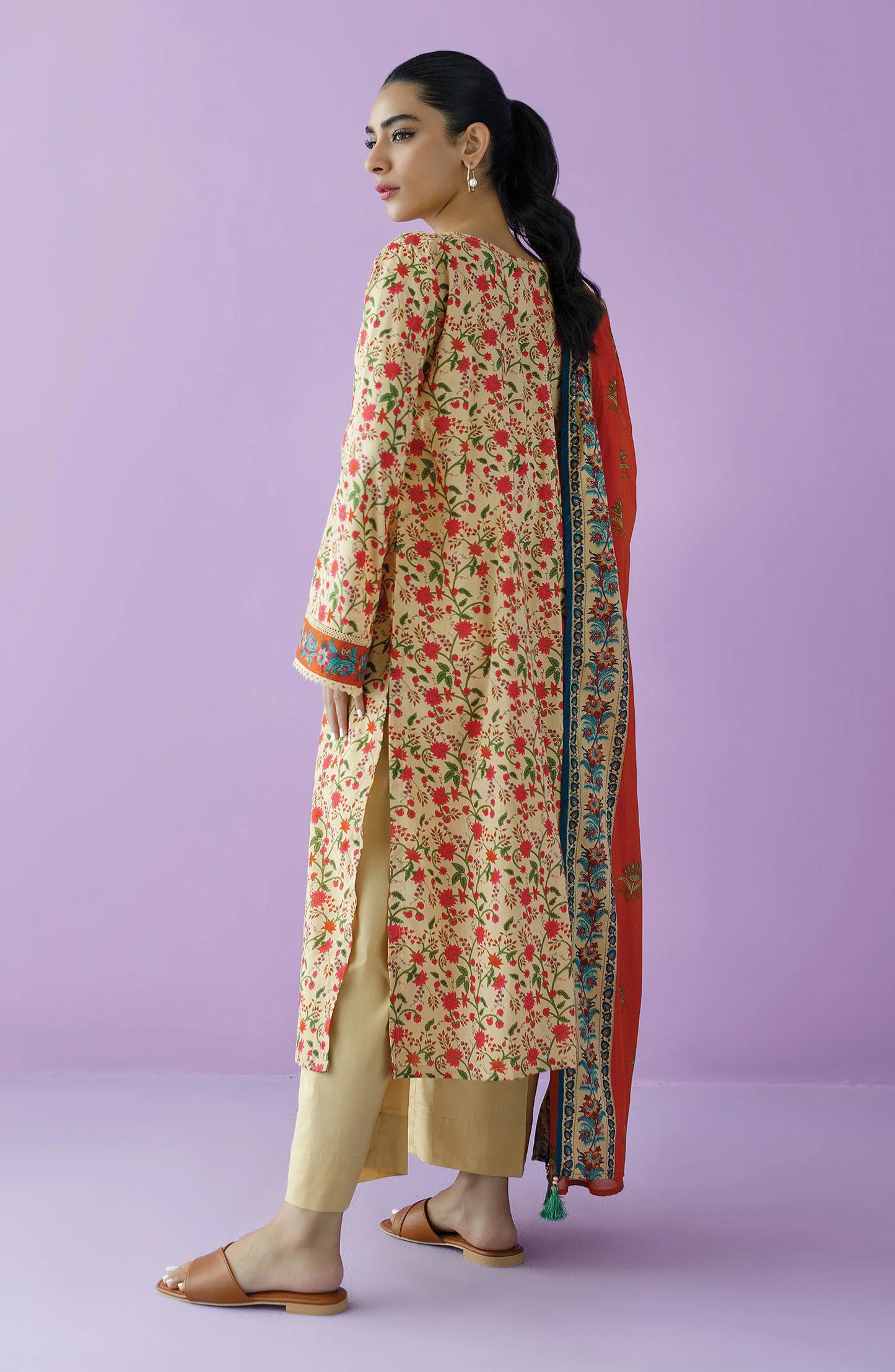 Unstitched | 3 Piece | Printed Lawn