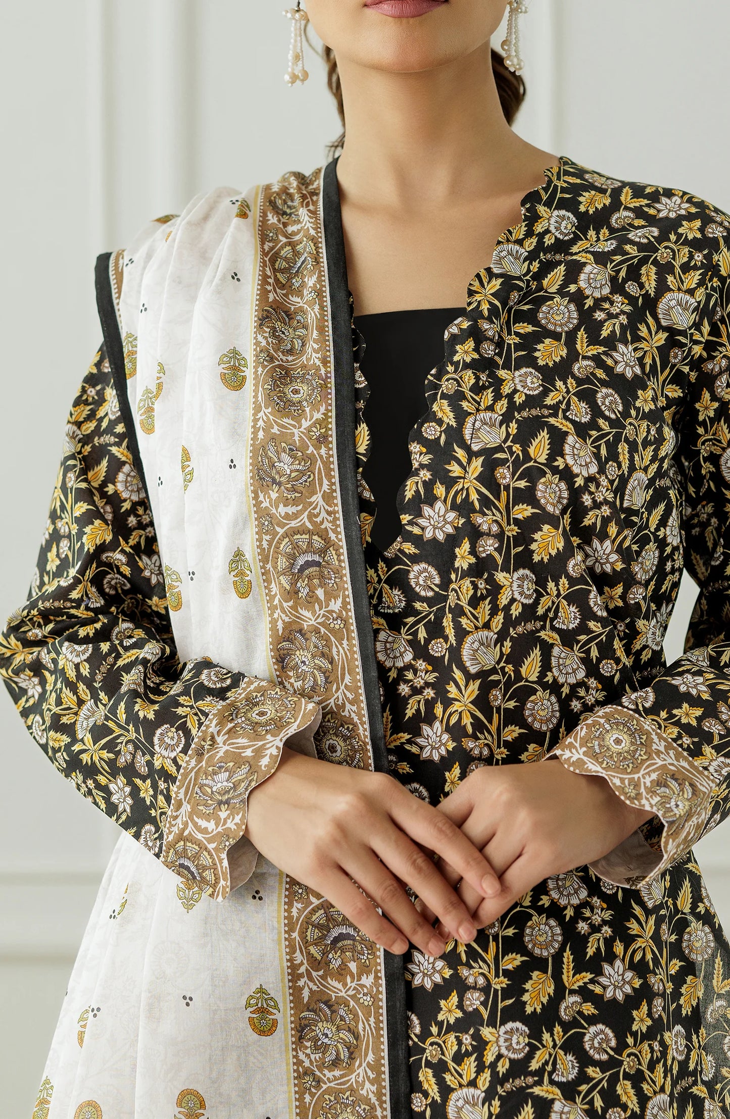 Unstitched | 3 Piece | Printed Lawn